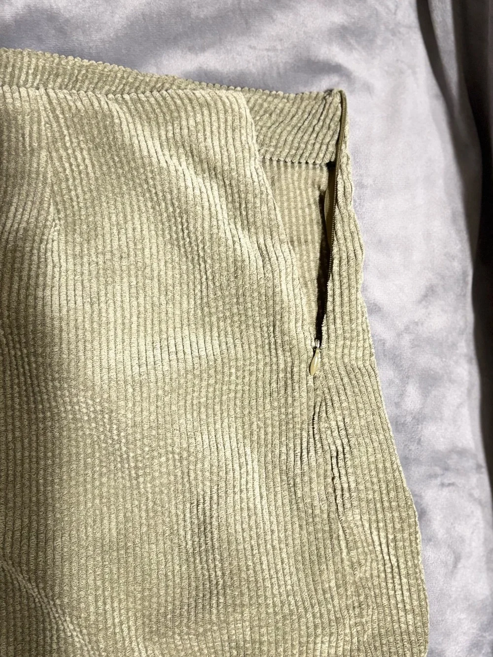 Milk & Honey Olive Green Corduroy Button Front Mini Skirt L